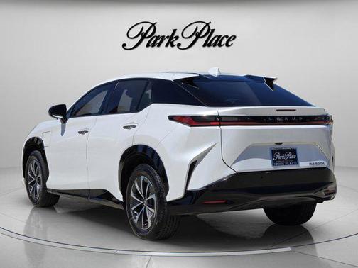 2024 Lexus RZ 300e Premium
