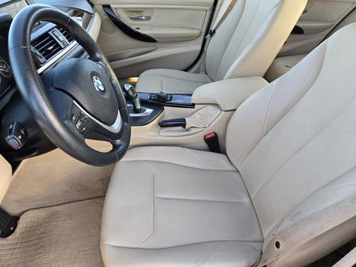2015 BMW 328 328i