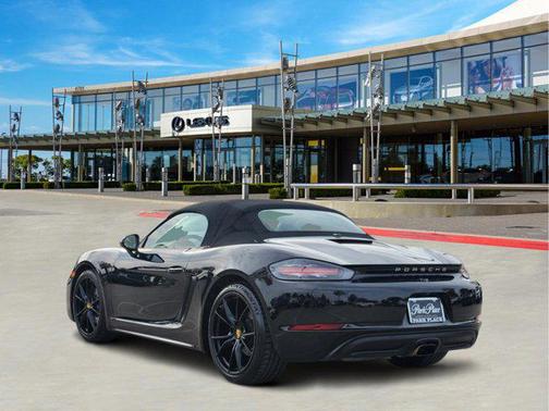2018 Porsche 718 Boxster Roadster