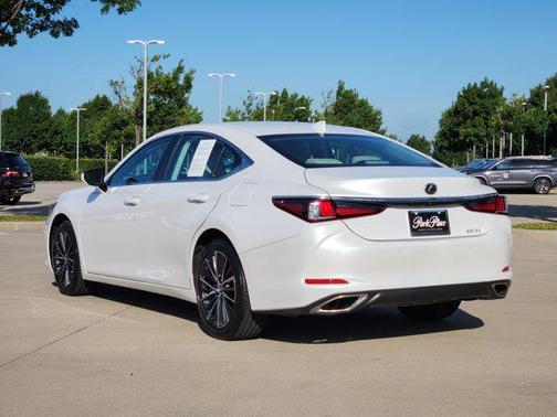2025 Lexus ES 350 Premium