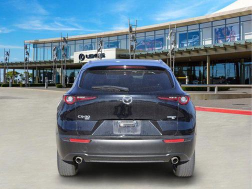 2022 Mazda CX-30 2.5 S Select Package