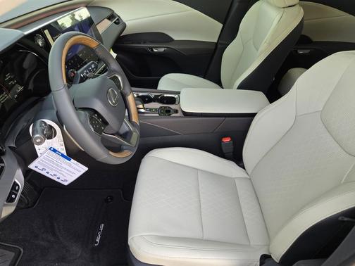 Nori Green Pearl 2026 Lexus RX 350 Premium