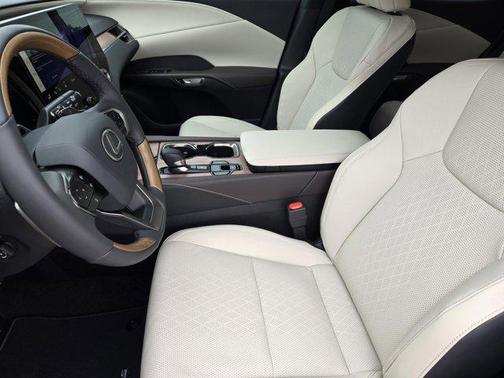 Eminent White Pearl 2026 Lexus RX 350 Premium
