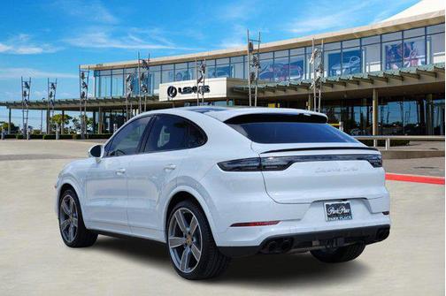 2023 Porsche Cayenne Turbo