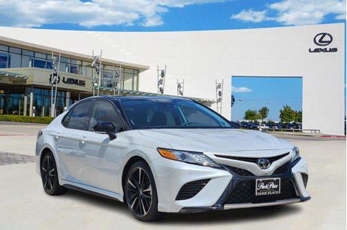 2020 Toyota Camry XSE