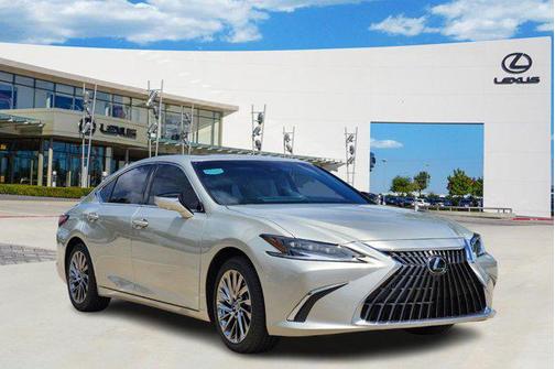 2024 Lexus ES 300h Ultra Luxury
