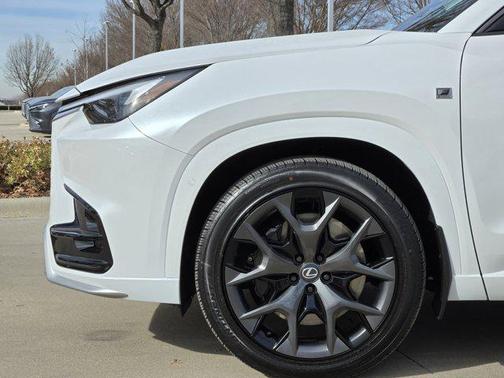 2026 Lexus TX 500h F SPORT Premium