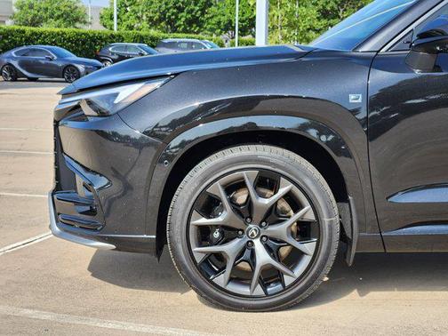 2025 Lexus TX 500h F SPORT Premium