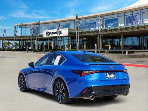 2023 Lexus IS 350 Base