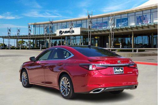 2025 Lexus ES 350 Ultra Luxury