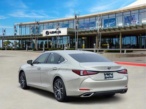 2025 Lexus ES 350 Base