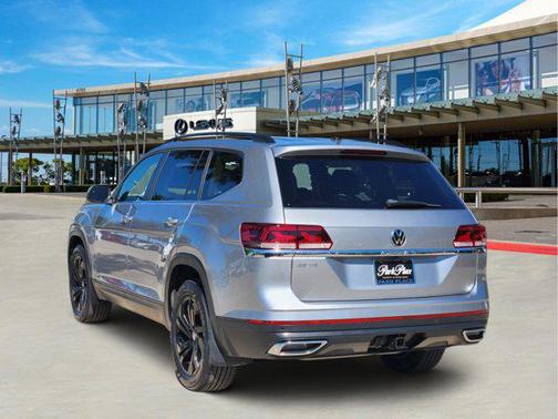 2023 Volkswagen Atlas 3.6L SE w/Technology