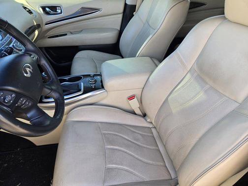 2017 INFINITI QX60 Base