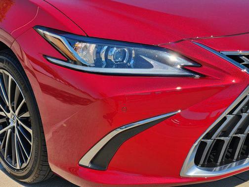 2025 Lexus ES 350 Premium