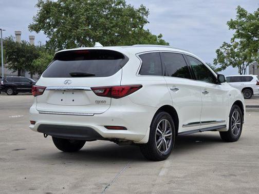 Majestic White 2019 INFINITI QX60 Luxe