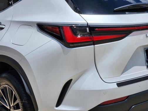 2025 Lexus NX 350 Luxury