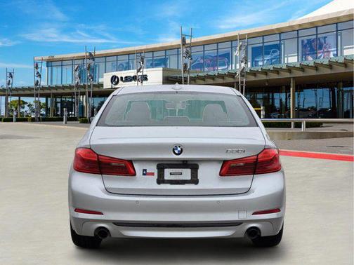 2020 BMW 530 530i Sedan