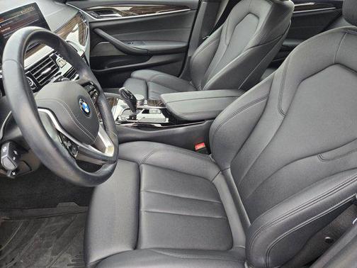 2020 BMW 530 530i Sedan