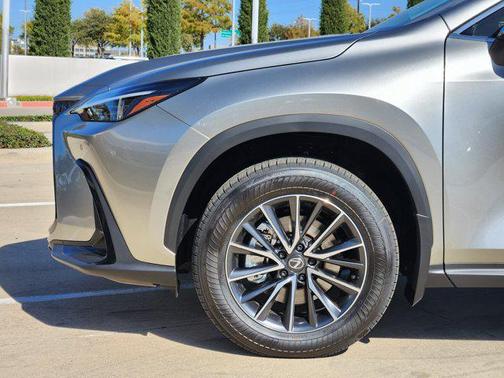 2026 Lexus NX 450h+ NX 450h+ Luxury