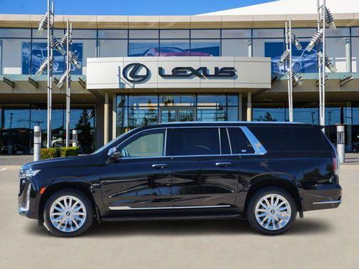 2021 Cadillac Escalade ESV Luxury