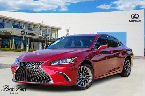 2025 Lexus ES 300h Luxury