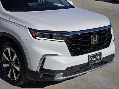 2023 Honda Pilot AWD Elite