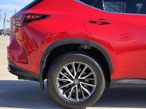 2024 Lexus NX 250 Premium