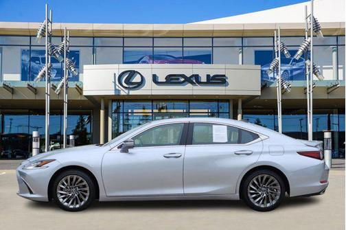 2024 Lexus ES 350 Ultra Luxury