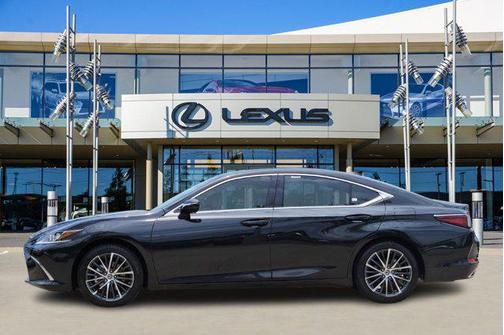 2025 Lexus ES 350 Base