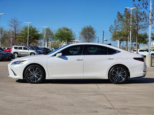 2023 Lexus ES 350 Premium