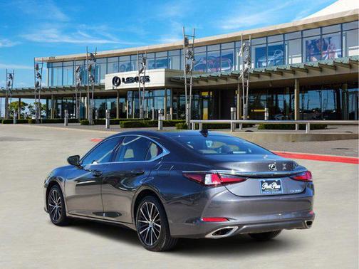 2025 Lexus ES 350 Premium
