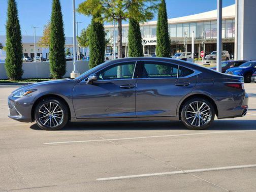2025 Lexus ES 350 Premium
