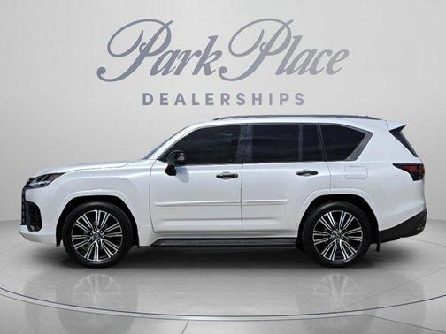 Eminent White Pearl 2026 Lexus LX 700h Luxury
