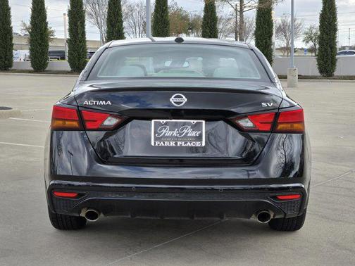 2020 Nissan Altima 2.5 SV