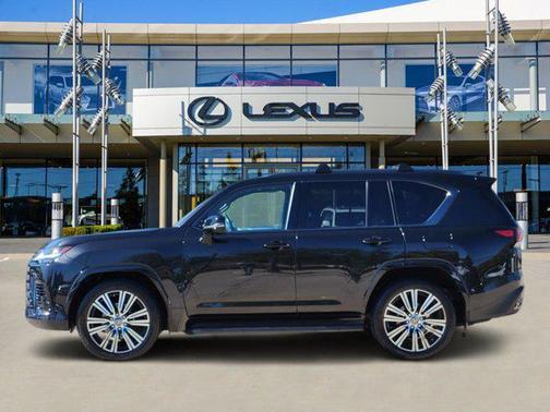 2023 Lexus LX 600 Luxury