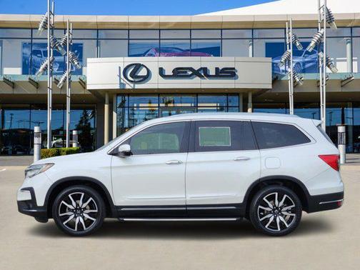 2019 Honda Pilot Touring 8-Passenger