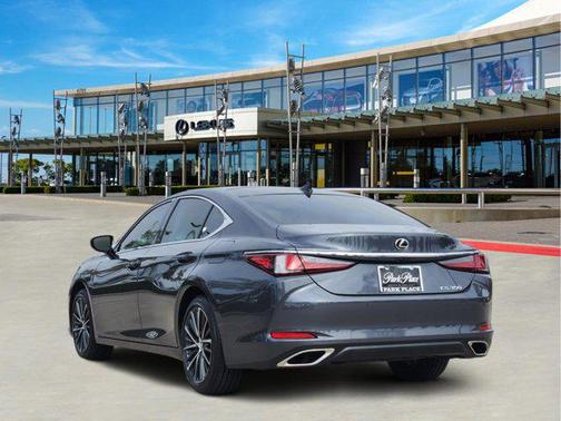 2025 Lexus ES 350 Base