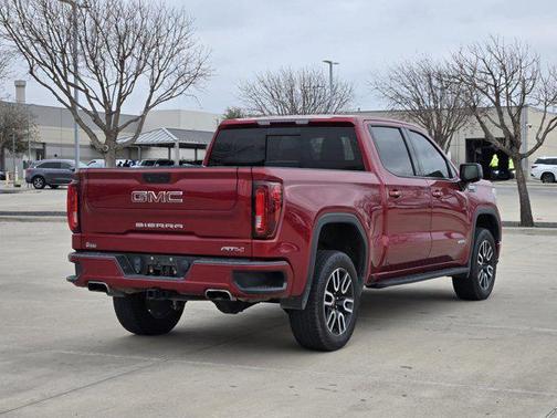 2022 GMC Sierra 1500 AT4