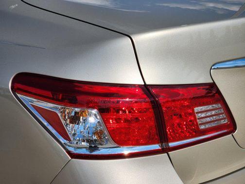 2011 Lexus ES 350 Base