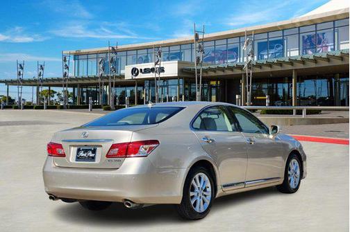 2011 Lexus ES 350 Base