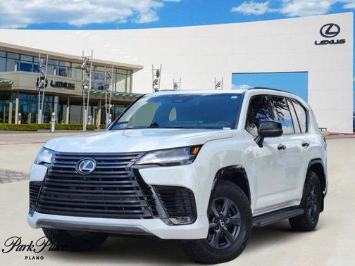 2025 Lexus LX 700h Overtrail