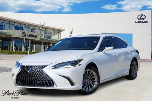 2025 Lexus ES 300h Ultra Luxury