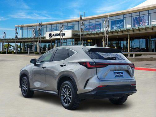 2024 Lexus NX 250 Premium