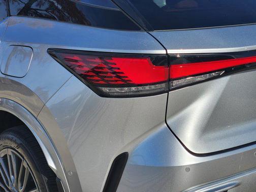 2023 Lexus RX 500h F SPORT Performance