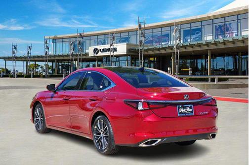 2025 Lexus ES 350 Base