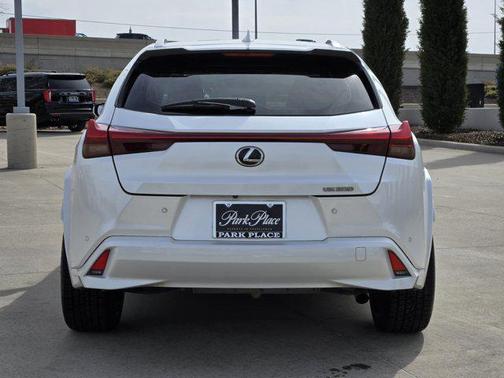 2019 Lexus UX 200 Base