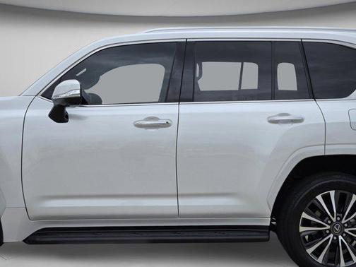 2023 Lexus LX 600 Premium