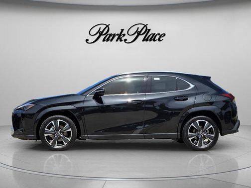 Caviar 2026 Lexus UX 300h Premium