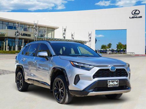 2024 Toyota RAV4 Hybrid SE