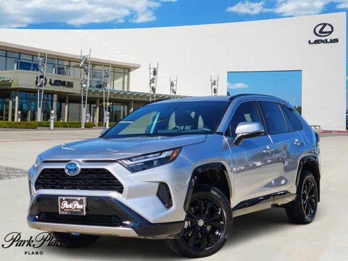 2024 Toyota RAV4 Hybrid SE